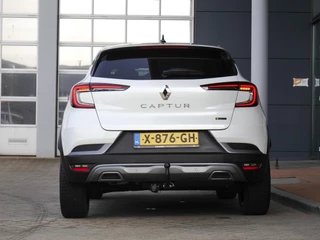 Renault Captur 1.3 mild hybrid 140 RS Line | Stoel en stuurverwarming | Achteruitrijcamera| 18 inch lichtmetalen velgen | Adaptive cruise control | Climate control | Trekhaak / 5