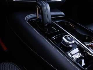 Volvo V60 T8 Recharge AWD R-Design Pano | HarmanKardon | Ak. Glas | Trekhaak | Head Up / 14