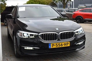 BMW 5-serie 530e iPerformance ECC LMV NAVI LED / 11