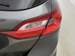 Ford Fiesta Trend 86PK  | LM VELGEN | VERWARMDE VOORRUIT | PARK. SENSOREN / 22