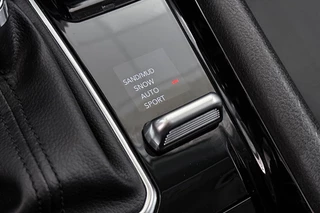 Jeep Compass 4xe 240 Plug-in Hybrid Electric S * Stuur/Stoelverwarming * 360-Camera * Carplay * Alpine Sound * / 24