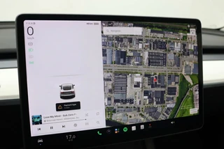 Tesla Model 3 Standard RWD Plus 60 kWh 91% SOH FACELIFT Warmtepomp | Autopilot / 15