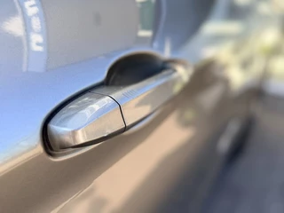 BMW X1 X1 sDrive20i High Executive I Leer I Camera I Trekhaak / 24