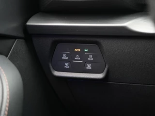 CUPRA Leon Sportstourer 1.4 PHEV e-Hybrid Business Navigatie | Stuurverwarming | LED | Came / 19