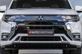 Mitsubishi Outlander 2.4 PHEV Instyle  | SOH 93% | Pano | 360° Camera / 19