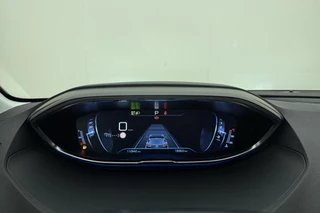 Peugeot 5008 1.2 PureTech Crossway Leer/Alcantara l 360 camera l Schuif-Kanteldak l Focal l Climate control l Cruise Control Adaptief l Full-LED l DAB l Apple Carplay & Android Auto / 29