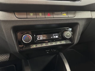 Skoda Fabia Combi 1.0 TSI Ambition AUTOMAAT TREKHAAK CARPLAY NAVI CRUISE ECC LM. / 38