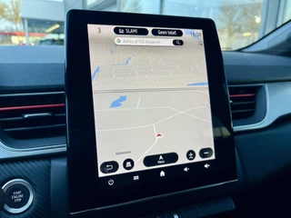 Renault Captur 1.3 TCe 160 EDC R.S. Line  | Automaat | All Seasons | Navigatie | Groot Scherm | Achteruitrijcamera + Parkeersensoren | Draadloze Telefoonlader | Climate Control | Luxe Pook | Apple CarPlay/Android Auto / 41