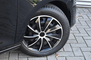 Ford Fiesta 1.1 5DRS. TREND APPLE/ANDROID AUTO / CRUISE / NAVI / DAB / 10