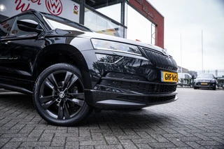 Skoda Karoq 1.5 TSI ACT Sportline Business | Autom. | Navi | PDC | Cruise | LED / 47