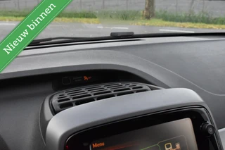 Toyota Aygo 1.0 VVT-i x-play NAVI/CAMERA/CRUISE C./ETC.! / 30