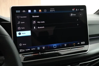 Volkswagen Golf 1.5 272pk eHybrid GTE Trekhaak 360Camera Memory Leder Stoelventilatie HUD Navigatie Panoramadak / 47