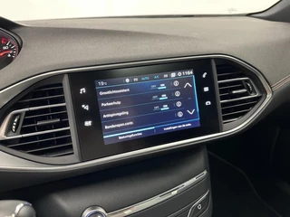Peugeot 308 1.2 PureTech GT-Line Avantage PANO CAMERA CARPLAY ECC CRUISE. / 33