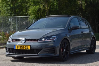Volkswagen Golf 2.0 TSI GTI TCR Performance Pack Executive 290 pk Nardo Grey | Vol | Keyless | Pano | Camera | Carplay | Adapt.CC | Full LED | Historie