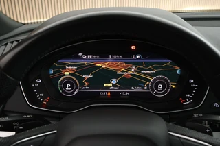 Audi Q5 50 TFSI e 299pk quattro S edition Trekhaak Virtual Cockpit Led Keyless ACC Stoelverwarming 2x S-Line / 47