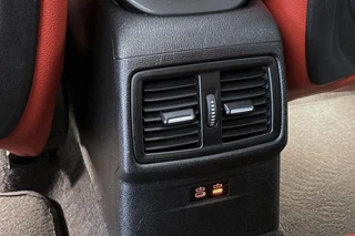 BMW X2 xDrive25e High Executive M Sport Panoramadak Keyless Rood Leder / 36