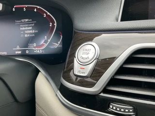 BMW 7 Serie 730d xDrive ACC Pano Softclose 4wielsturing High Executive HUD / 42