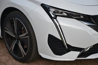 Peugeot 308 SW 1.2 130 PK * Automaat - 8 * GT Line * Full-options * Panoramadak * / 8