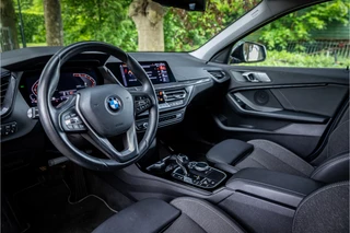BMW 1 Serie 118i Executive Sport Line  Individual Storm Bay Shadow / 6
