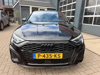 Audi A3 Limousine 35 TFSI S edition S-Line / Matrix LED / Virtual / BTW / Black Pack . / 9