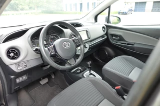 Toyota Yaris 1.5 Hybrid Aspiration  | 1ste eigenaar | Camera | Climate control | / 15