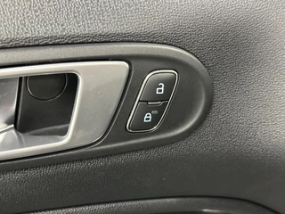 Ford EcoSport 1.0 EcoBoost Titanium ECC LM CARPLAY NAVI CRUISE. / 16