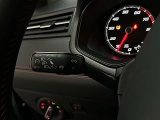 Seat Ibiza 1.0 TSI FR Business Intense Camera Navigatie DAB+ Climate Control / 23