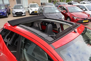 Toyota Aygo JOY CABRIO CLIMA APPLE/ANDROID CAMERA LM-VELGEN EL-RAMEN DAB / 25