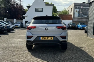 Volkswagen T-Roc 1.5 TSI Sport Automaat / 9