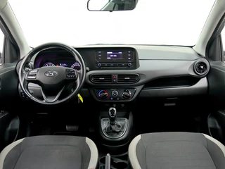 Hyundai i10 1.2 automaat | 15" LMV | Airco | Parkeersensoren / 17