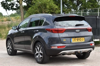 Kia Sportage 1.6 T-GDI 4WD GT-Line First Edition 177 PK  | NL-Auto | Camera | DAB | Nav | Leder | Keyless | Trekhaak | 4-Seasons / 26