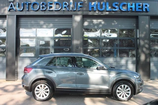 Volkswagen T-Roc 1.5 TSI Sport 150pk Stoel/stuur verwarming / afneembare trekhaak. / 7