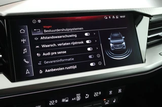 Audi Q4 e-tron 45 265pk quattro Advanced edition 77 kWh SOH 91% Matrix LED Leder Keyless Sonos Stoelverwarming Navigatie / 32