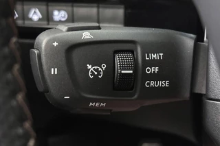 Peugeot 508 SW 1.6 HYbrid GT Line 225 PK Stoelverwarming Keyless Achteruitrijcamera / 30