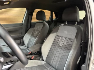 Volkswagen Polo 1.0 TSI R-Line | 110PK | IQ.Drive pakket | Virtual | Full LED Matrix Beam | Camera | Discover Pro | Clima |Ambient / 22