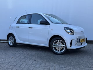 smart Forfour EQ Soh 96% 1Eig Clima Cruise toerenteller Essential 22kw-boordlader met fastcharge functie / 30
