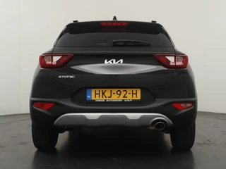 Kia Stonic 1.0 T-GDi MHEV DynamicPlusLine  - Camera - Stoel/stuurverarming - AppleCarplay - Android Auto - Fabrieksgarantie tot 04-2032 of 150.000km / 7