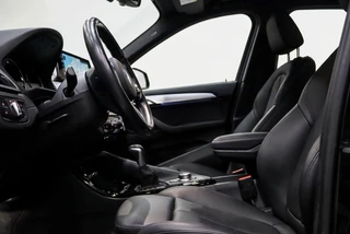 BMW X1 xDrive25e M Sport 220PK Leder | HUD | Dealeronderhouden / 10