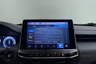 Jeep Compass 1.5T e-Hybrid S | Automaat | Rondomzicht Camera | Lederen bekleding | Stoel & Stuurverwarming | Lichtmetalen velgen | Keyless | Climate control / 27
