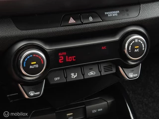 KIA STONIC 1.0 T-GDI MHEV DYNAMICLINE/CAMERA/LED/CLIMATE/CARPLAY/TWO-TONE/15''LMV / 31