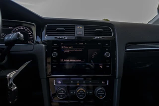 Volkswagen Golf 1.4 TSI Highline Business | DSG  | Virtual | ACC | Carplay / 26