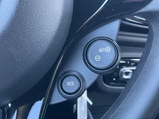 smart Forfour EQ Soh 96% 1Eig Clima Cruise toerenteller Essential 22kw-boordlader met fastcharge functie / 16