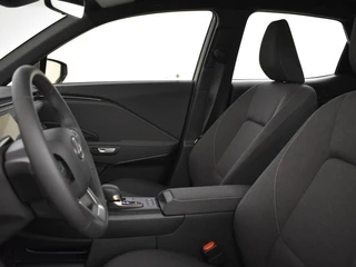 Lexus LBX 2WD Comfort Plus Parkeersensoren | Blindspot | / 16