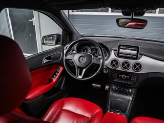 Mercedes-Benz B-Class 250 Ambition Rood leder | Xenon | Camera | Navi | Trekhaak | PDC v+a | Cruise control / 16