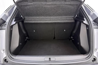 Peugeot 2008 1.2 Turbo 100 Allure | Apple Carplay/Android Auto | Parkeersensoren | Climate Control | Lichtmetalen velgen | DAB | Cruise Control | / 8