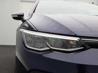 Volkswagen Golf Variant 1.0 TSi 110 Pk Life | Adaptive Cruise | Climatronic | Navigatie | CarPlay | 16 Inch | 73.847 Km !! / 9