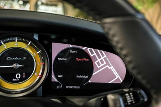 Porsche 911 3.8 Turbo S|PCCB|Matrix|Chrono|Schuifdak|Carbon / 57