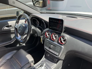Mercedes-Benz A-Klasse AMG 45 4MATIC Pano.dak Leer Voll.Onderhoud / 5