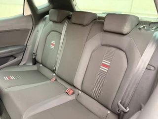 SEAT Arona 1.0 TSI FR Trekhaak CarPlay Keyless Navi ACC Stoelverwarming / 12