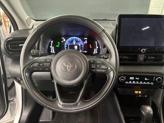 Toyota Yaris 1.5 Hybrid 115 First Edition/ NL auto/ Automaat/ Achteruitrijcamera / 13